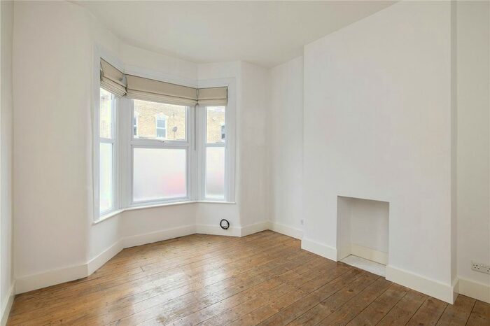 1 Bedroom Flat To Rent In Appach Road, London, SW2