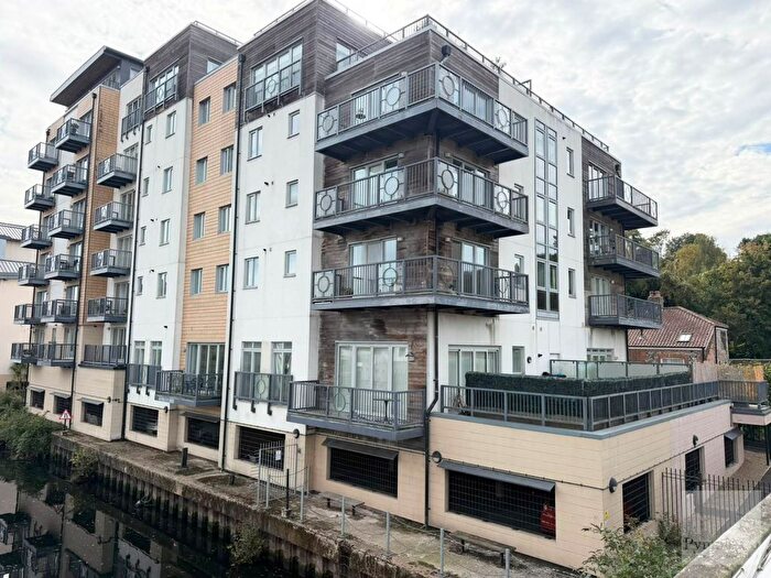 2 Bedroom Flat To Rent In Apartment Cannon Wharf King Street, Norwich, NR1