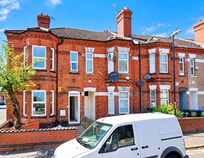 3 Bedroom Terraced House For Sale In Wren Street, Coventry, CV2
