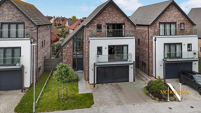 4 Bedroom Detached House For Sale In Idle Valley Road, Retford, DN22