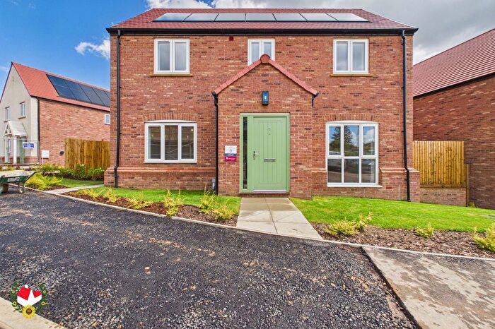 4 Bedroom Detached House For Sale In Fleet Lane, Twyning, Tewkesbury, GL20