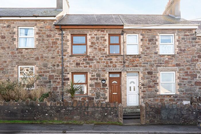 3 Bedroom Terraced House For Sale In Connor Hill, Hayle, TR27