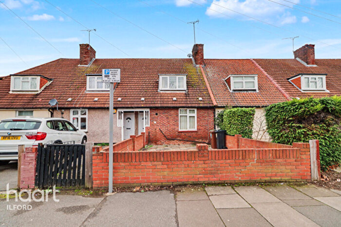 2 Bedroom Terraced House For Sale In Becontree Avenue, Dagenham, RM8