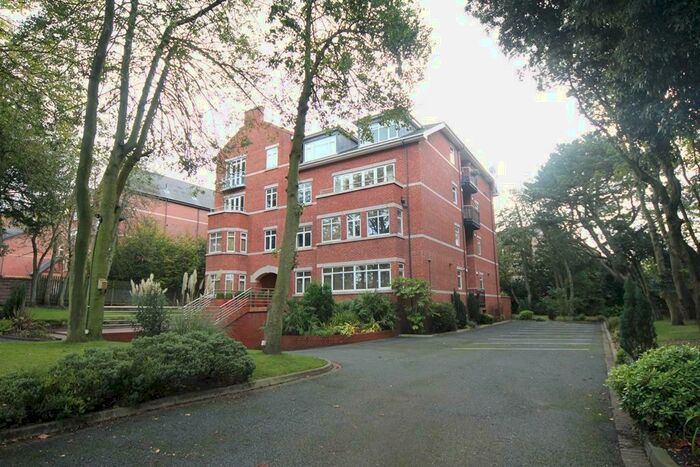 3 Bedroom Apartment To Rent In Park Avenue, Mossley Hill, Liverpool, L18