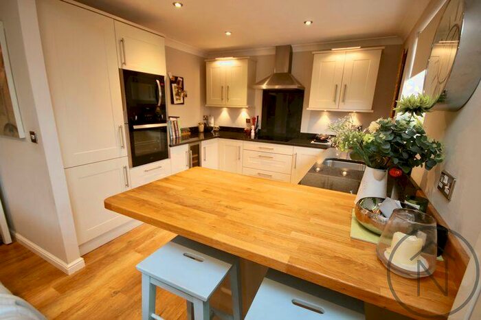 2 Bedroom Flat To Rent In Scholars Park, Darlington, DL3