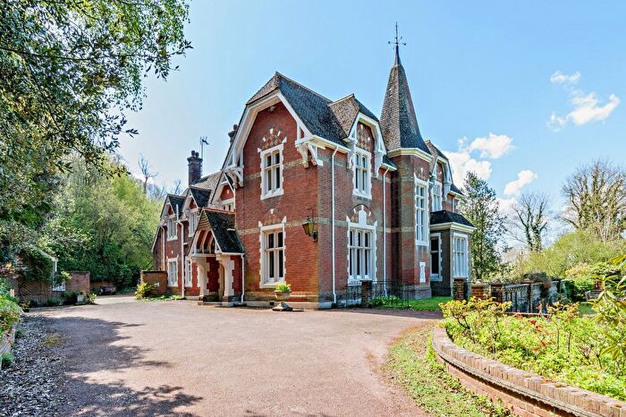 6 Bedroom Detached House For Sale In Pilgrims Way, Wouldham, Rochester, Kent, ME1