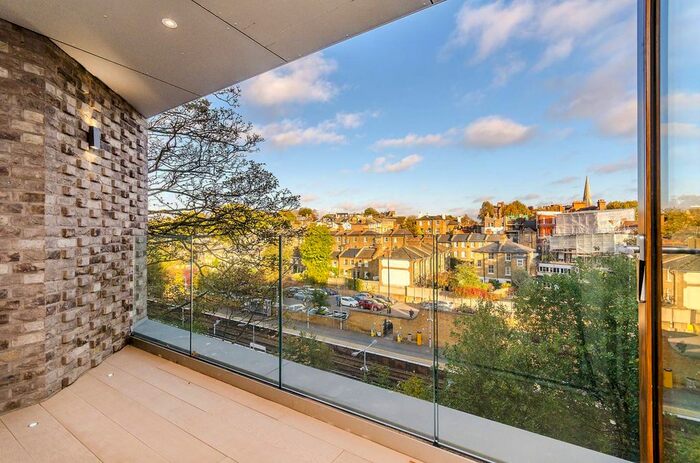 1 Bedroom Flat To Rent In Independents Road, Blackheath, London, SE3