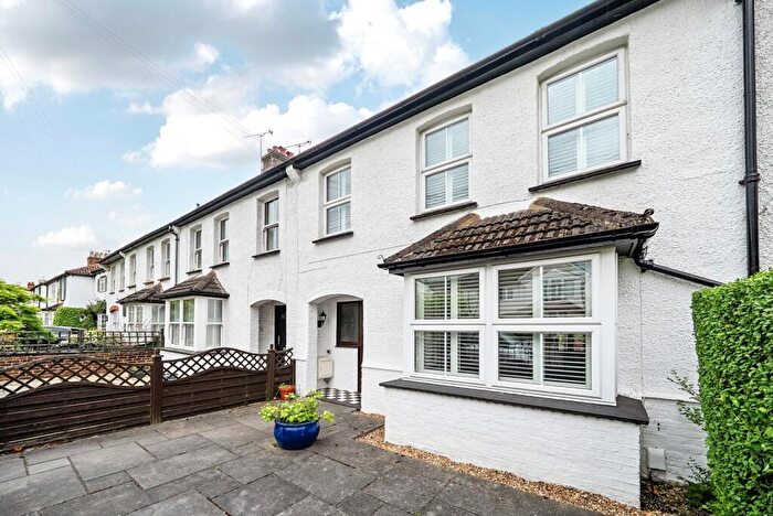 5 Bedroom Terraced House To Rent In Abbey Road, Woking, GU21