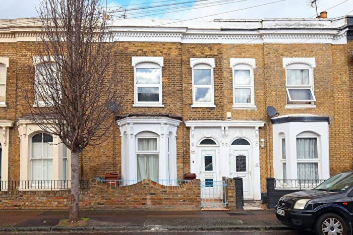 3 Bedroom Terraced House To Rent In Hassett Road, London, E9