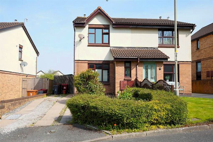 2 Bedroom Property To Rent In Baysdale Close, Barrow-In-Furness, LA14