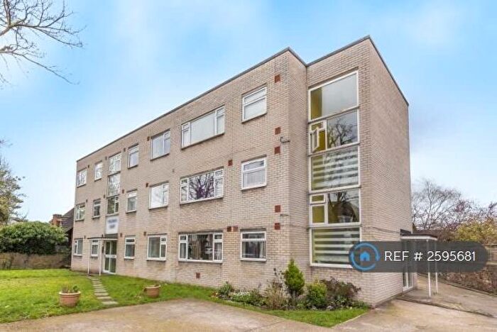 2 Bedroom Flat To Rent In Belgrave Court, London, SE3