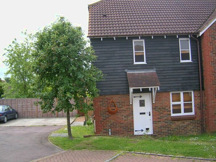 1 Bedroom Terraced House To Rent In Carpenters Close, Rochester ME1