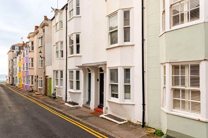 3 Bedroom Terraced House To Rent In Margaret Street, BN2