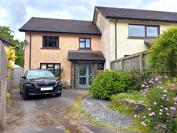 3 Bedroom End Of Terrace House For Sale In New Park, Horrabridge, PL20