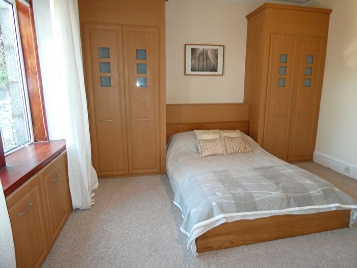 2 Bedroom Flat For Sale In Leslie Terrace, Aberdeen, AB25