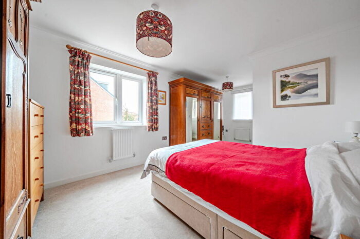 3 Bedroom Detached House For Sale In Bryant Close, Chippenham, SN15