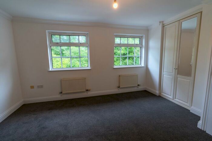5 Bedroom Terraced House To Rent In Borstal Road, Rochester, Kent, ME1