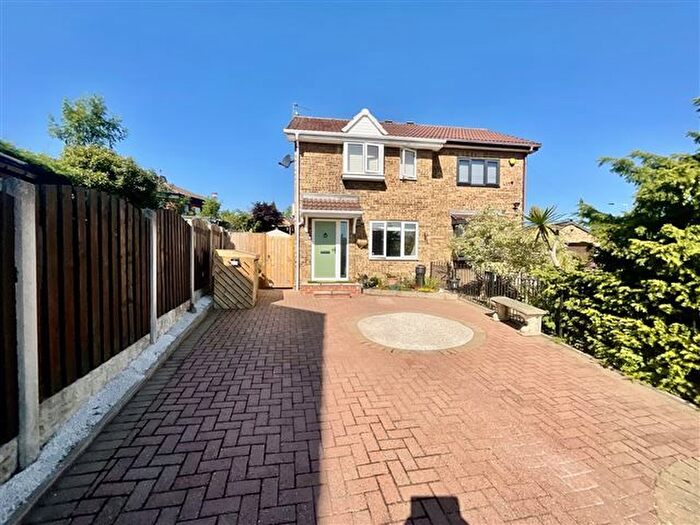 2 Bedroom Semi-Detached House For Sale In Bradshaw Avenue, Rotherham, S60