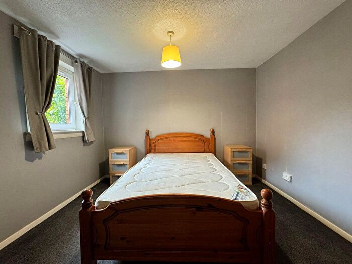 1 Bedroom Flat To Rent In Elphinstone Place, Govan, Glasgow, G51