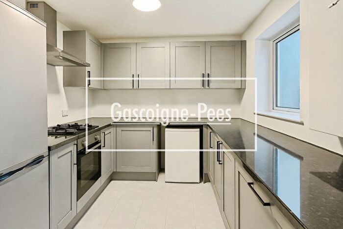 1 Bedroom Maisonette To Rent In Brighton Hill, RG22