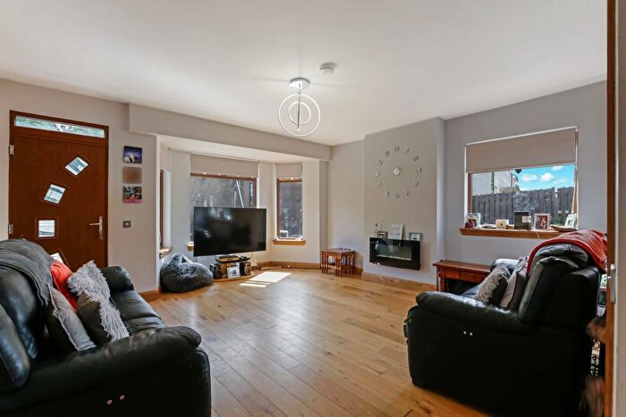 3 Bedroom Detached House For Sale In Greenhill Road, Bonnybridge, FK4