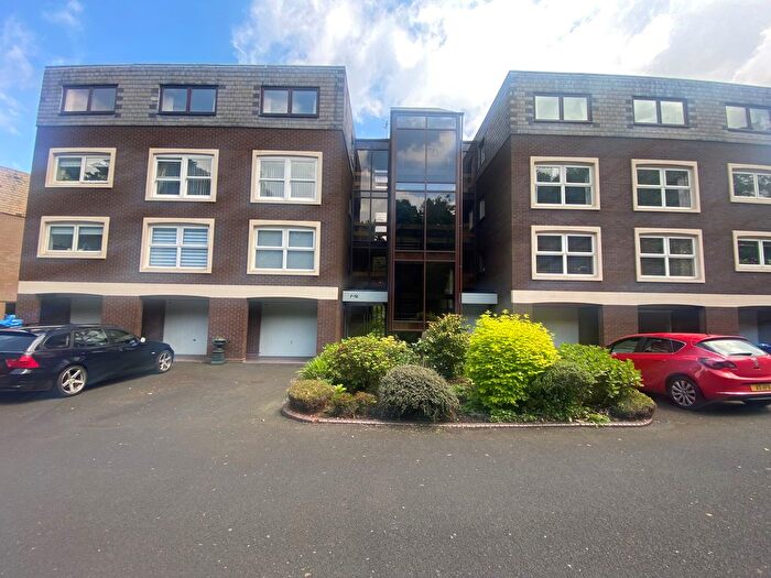 3 Bedroom Property To Rent In Little Aston Hall, Sutton Coldfield, B74