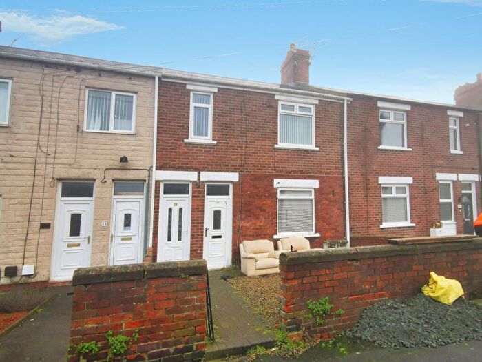 2 Bedroom Flat To Rent In Alfred Avenue, Bedlington, Northumberland, NE22