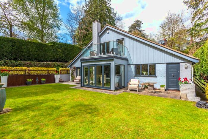 4 Bedroom Detached House For Sale In Gillotts Lane, Henley, Henley-on-Thames, Oxfordshire, RG9