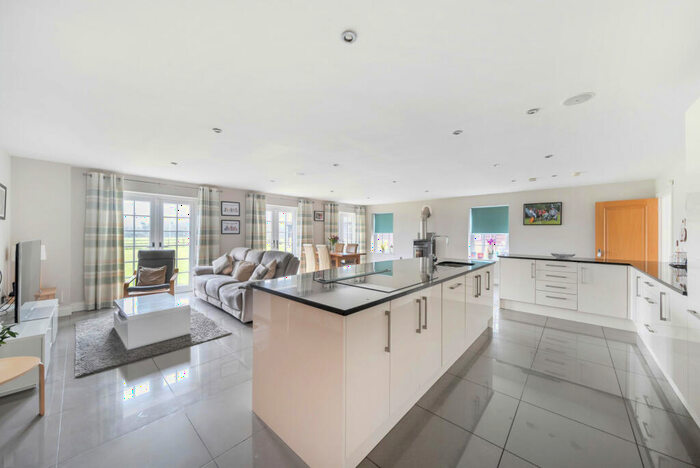 5 Bedroom Detached House For Sale In Chobham Park Lane, Chobham, GU24