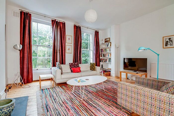 2 Bedroom Flat To Rent In Belsize Park, NW5