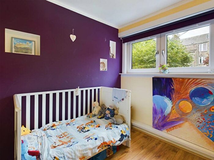 3 Bedroom Terraced House For Sale In Orchard Place, Aberdeen, AB24