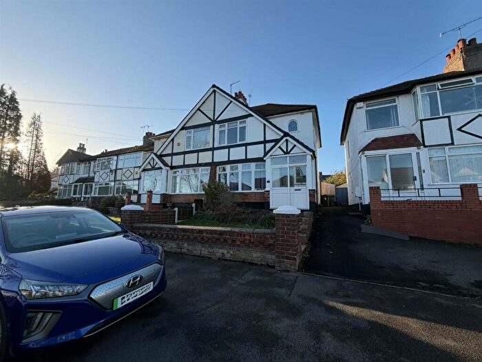 3 Bedroom Semi-Detached House To Rent In High Meadow Road, Kings Norton, Birmingham, B38