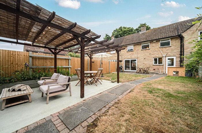 2 Bedroom Terraced House For Sale In Barton Road, Chichester, PO19