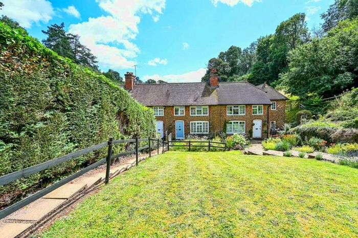 3 Bedroom Terraced House For Sale In Hurtmore Bottom, Godalming, GU7