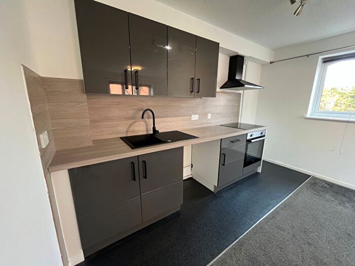 1 Bedroom Flat To Rent In Barn Owl Place, Kidderminster, DY10