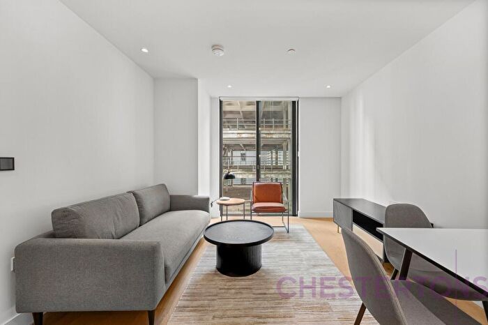 2 Bedroom Property To Rent In Harcourt Tower, Marsh Wall, E14