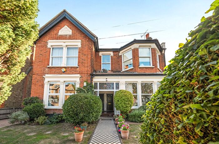 1 Bedroom Flat For Sale In Highview Road, Sidcup, DA14