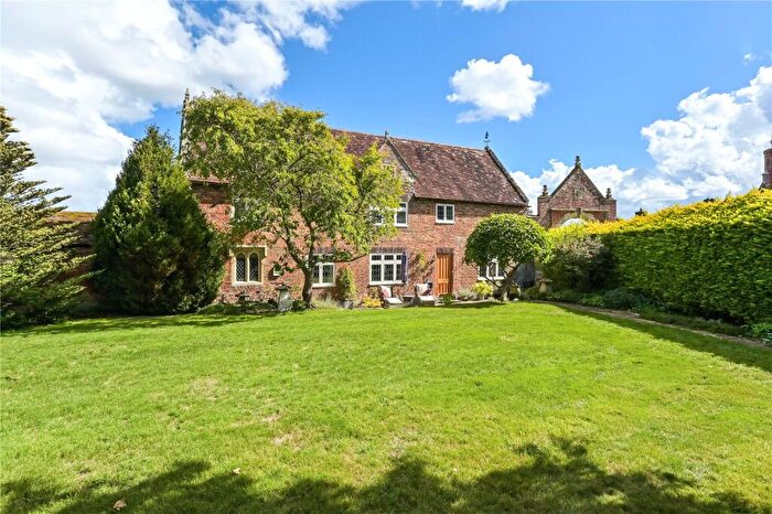 4 Bedroom House For Sale In Landford, Salisbury, Wiltshire, SP5