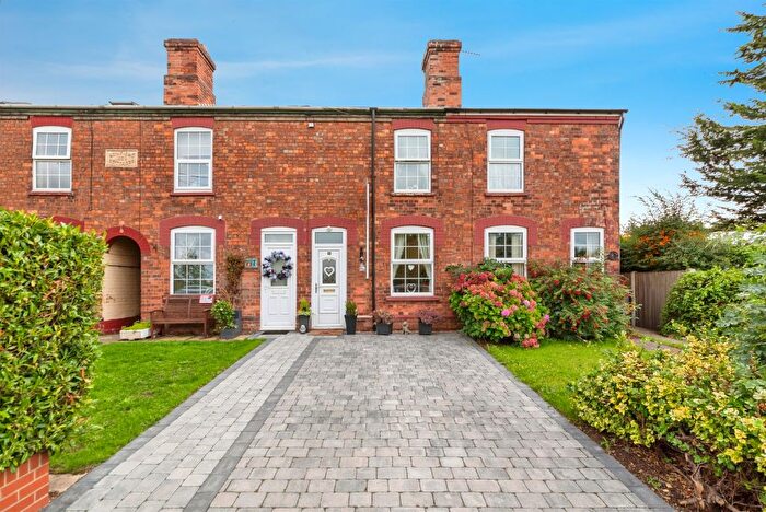 2 Bedroom Terraced House For Sale In Bowbridge Lane, Balderton, Newark, NG24
