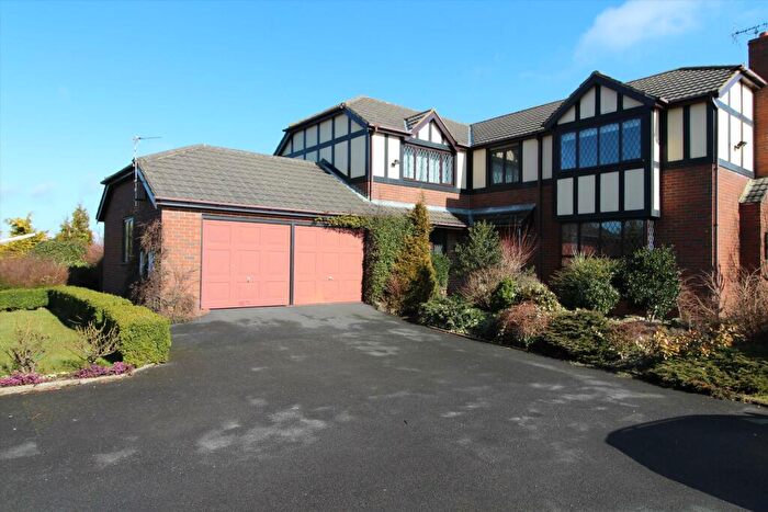 5 Bedroom Detached House To Rent In Preston New Road, Blackpool, FY4