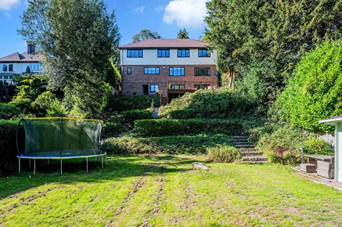 5 Bedroom Detached House For Sale In Wilderness Road, Oxted, RH8