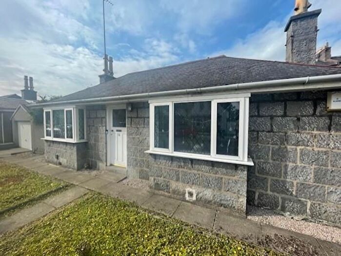 2 Bedroom Detached House To Rent In Annfield Terrace, Aberdeen, AB10