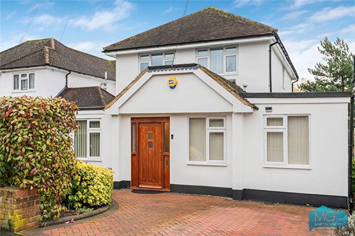 5 Bedroom Detached House For Sale In East View, Barnet, EN5