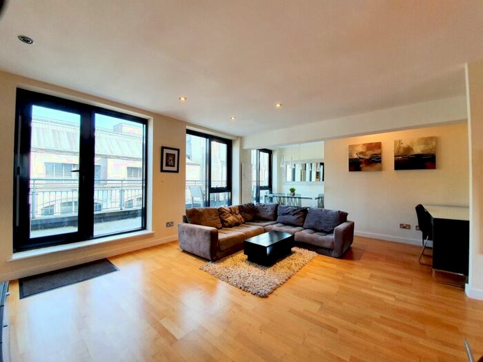 2 Bedroom Penthouse For Sale In Park Row, Leeds, LS1