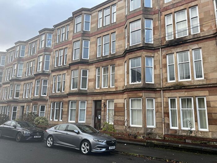 2 Bedroom Flat To Rent In /, , Cumming Drive Glasgow, G42