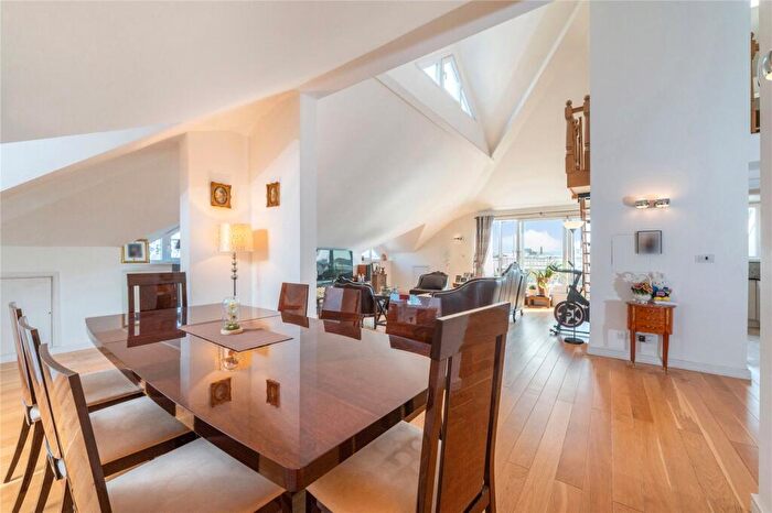 3 Bedroom Flat To Rent In Ares Court, Homer Drive, E14