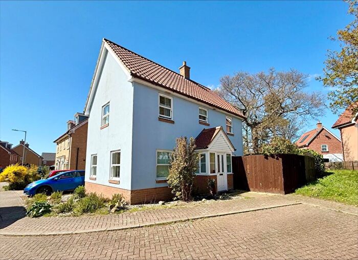 4 Bedroom Detached House For Sale In Bradfield Drive, Martham, NR29
