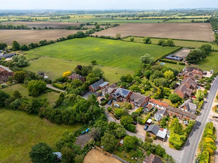 Studio To Rent In Moreton Lane, Bishopstone, HP17