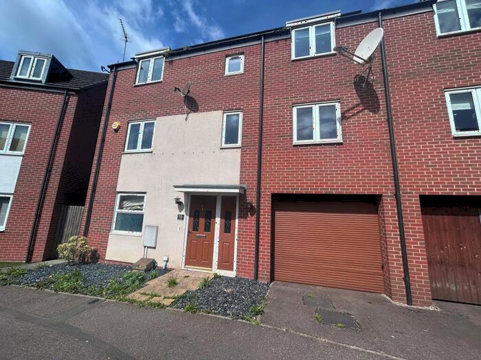 1 Bedroom House To Rent In Lavender Hill, MK10