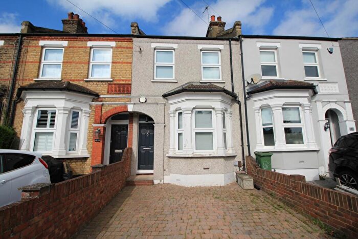 2 Bedroom Terraced House To Rent In South Gipsy Road Welling, DA16